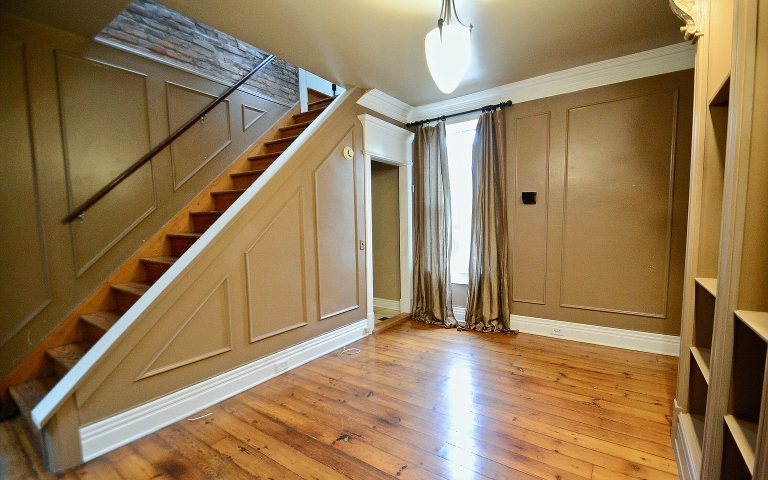 Interior wainscoting staircase before Interior wainscoting staircase before — Segor Painting, Columbus OH