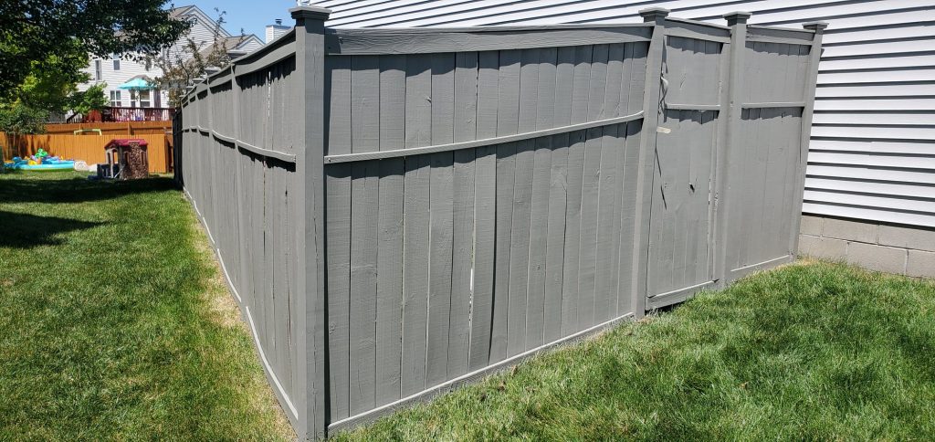 Fence stain — Segor Painting